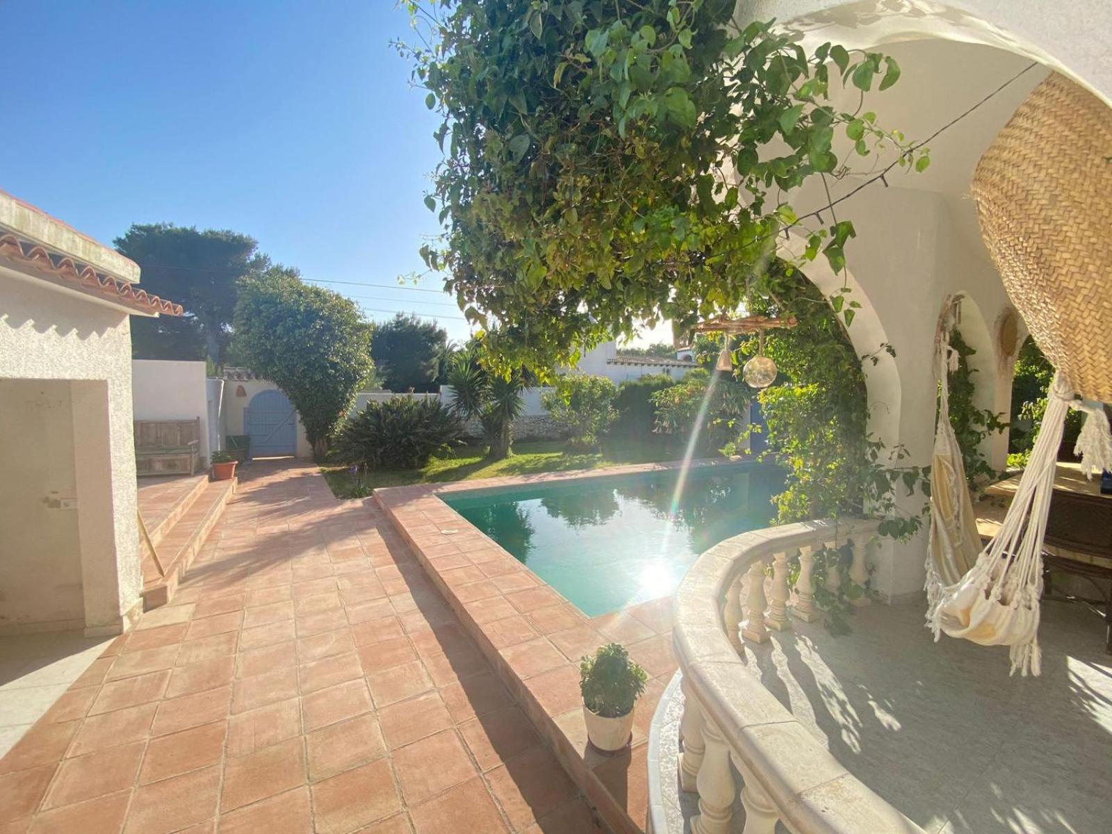 Beautiful Villa With Pool, Barbecue, And Garden 哈维亚 外观 照片